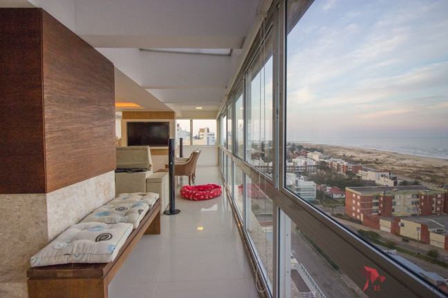 Imagem Cobertura com 4 Quartos à Venda, 197 m² em Praia Grande - Torres Imagem Cobertura com 4 Quartos à Venda, 197 m² em Praia Grande - Torres