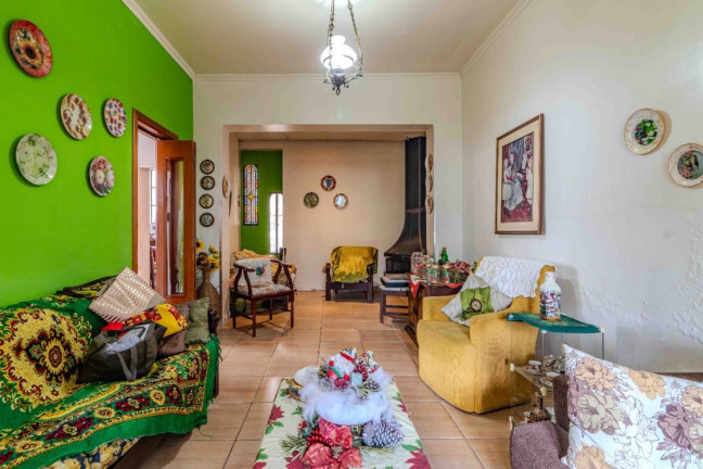 Imagem Casa com 4 Quartos à Venda, 250 m² em São João - Porto Alegre