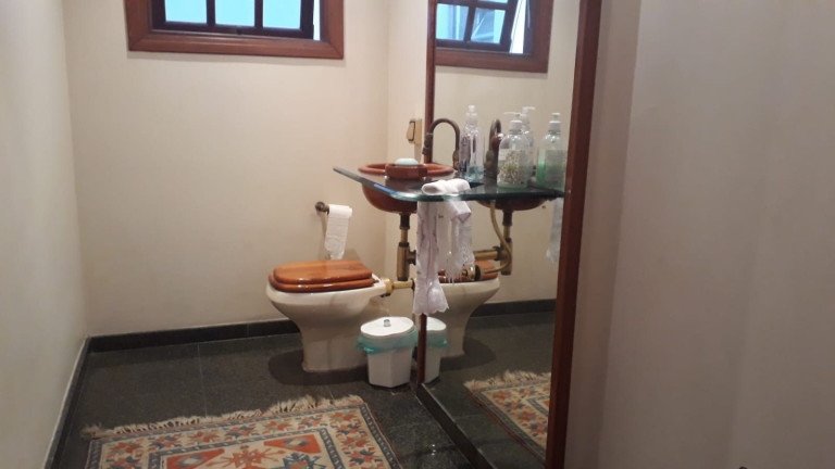 Imagem Apartamento com 3 Quartos à Venda, em Copacabana - Rio De Janeiro Imagem Apartamento com 3 Quartos à Venda, em Copacabana - Rio De Janeiro