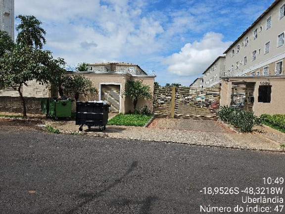 Apartamento com 2 Quartos à Venda, 44 m² em Jardim Holanda - Uberlandia