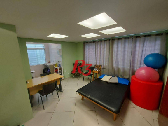 Imagem Casa com 9 Quartos à Venda, 300 m² em Vila Belmiro - Santos Imagem Casa com 9 Quartos à Venda, 300 m² em Vila Belmiro - Santos