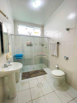 Imagem Casa com 3 Quartos à Venda, 180 m² em Canto Do Forte - Praia Grande Imagem Casa com 3 Quartos à Venda, 180 m² em Canto Do Forte - Praia Grande