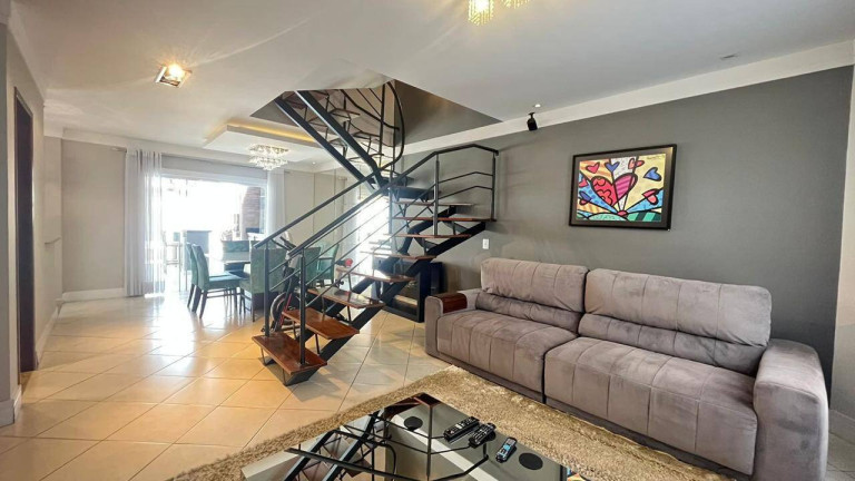 Imagem Sobrado com 3 Quartos à Venda, 180 m² em Jardim Hípica Pinheiro - Taubaté
