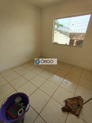 Imagem Casa com 2 Quartos à Venda, 108 m² em Planalto - Mateus Leme