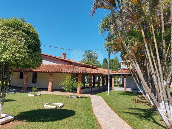 Imagem Chácara com 5 Quartos à Venda, 25.000 m² em Guarapó - Tatuí