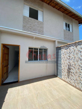 Sobrado com 2 Quartos à Venda, 58 m² em Jardim Brasil - Caraguatatuba
