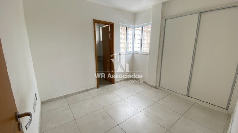 Imagem Apartamento com 2 Quartos à Venda, 80 m²