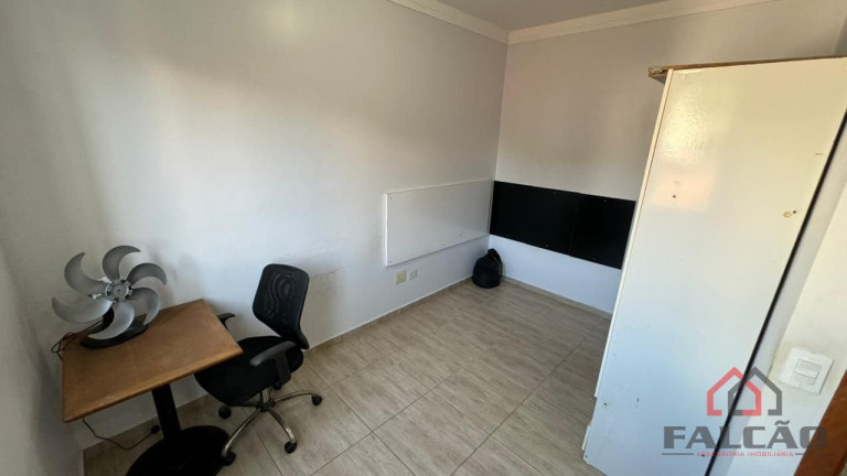 Imagem Sobrado com 3 Quartos à Venda, 230 m² em Marapé - Santos