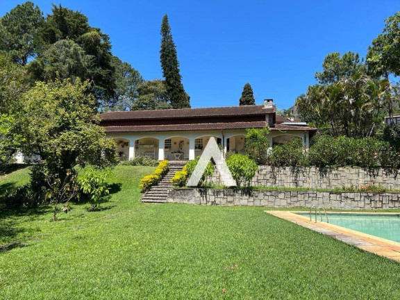 Casa com 9 Quartos à Venda, 235 m² em Quebra Frascos - Teresópolis