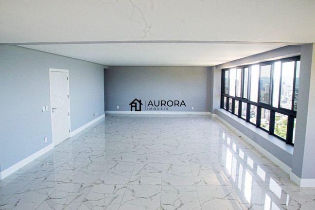 Imagem Apartamento com 4 Quartos à Venda, 322 m² em Fazenda - Itajaí Imagem Apartamento com 4 Quartos à Venda, 322 m² em Fazenda - Itajaí