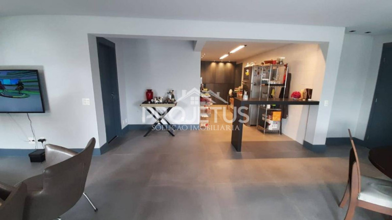 Imagem Apartamento com 3 Quartos à Venda, 127 m² em Jardim Caboré - São Paulo