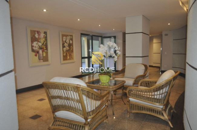 Imagem Apartamento com 3 Quartos à Venda, 140 m² em Centro - Curitiba
