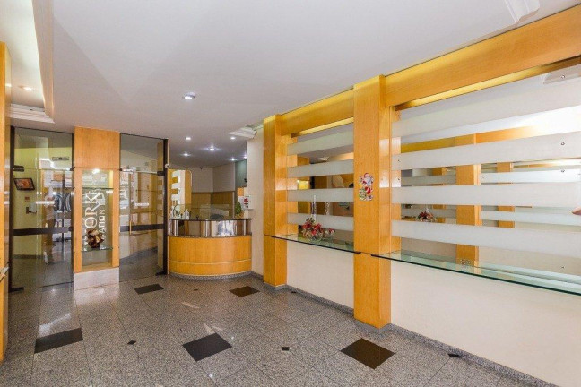 Imagem Sala Comercial à Venda, 32 m² em Centro - Curitiba Imagem Sala Comercial à Venda, 32 m² em Centro - Curitiba