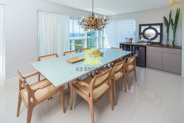 Imagem Apartamento com 4 Quartos à Venda, 238 m² em Centro - Balneário Camboriú Imagem Apartamento com 4 Quartos à Venda, 238 m² em Centro - Balneário Camboriú