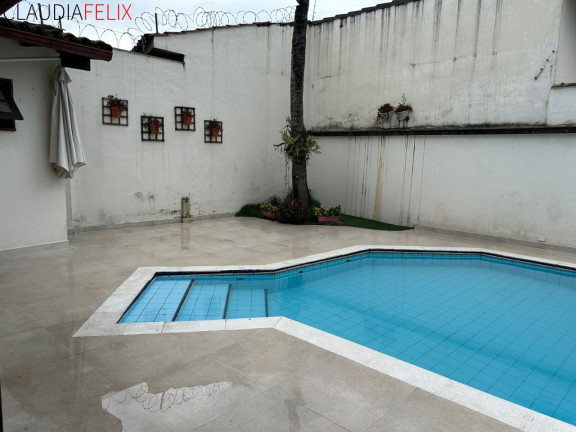 Imagem Casa com 3 Quartos à Venda, 260 m² em Canto Do Forte - Praia Grande