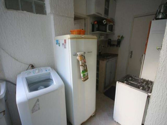 Imagem Apartamento com 2 Quartos para Temporada, 70 m² em Copacabana - Rio De Janeiro Imagem Apartamento com 2 Quartos para Temporada, 70 m² em Copacabana - Rio De Janeiro