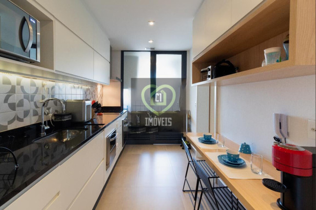 Imagem Apartamento com 3 Quartos à Venda, 118 m² em Pinheiros - São Paulo Imagem Apartamento com 3 Quartos à Venda, 118 m² em Pinheiros - São Paulo