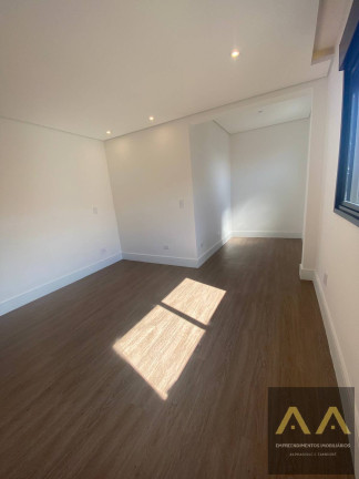 Imagem Casa com 4 Quartos à Venda, 331 m² em Alphaville - Santana De Parnaíba Imagem Casa com 4 Quartos à Venda, 331 m² em Alphaville - Santana De Parnaíba