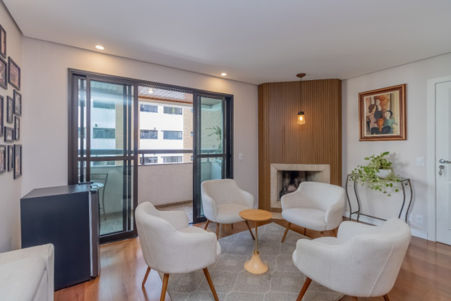 Imagem Apartamento com 3 Quartos à Venda, 123 m² em Real Parque - São Paulo Imagem Apartamento com 3 Quartos à Venda, 123 m² em Real Parque - São Paulo