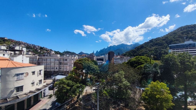 Apartamento com 3 Quartos à Venda, 107 m² em Várzea - Teresópolis