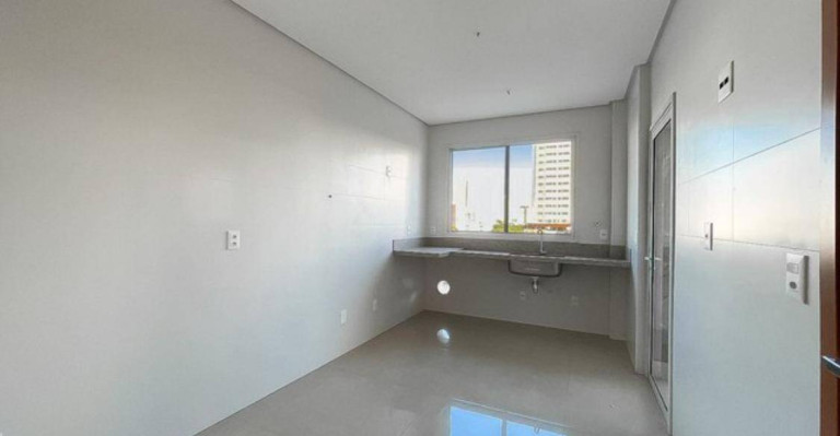 Imagem Apartamento à Venda, 155 m² em Goiânia Imagem Apartamento à Venda, 155 m² em Goiânia
