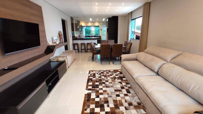 Imagem Casa com 4 Quartos à Venda, 360 m² em Três Poderes - Igarapé Imagem Casa com 4 Quartos à Venda, 360 m² em Três Poderes - Igarapé