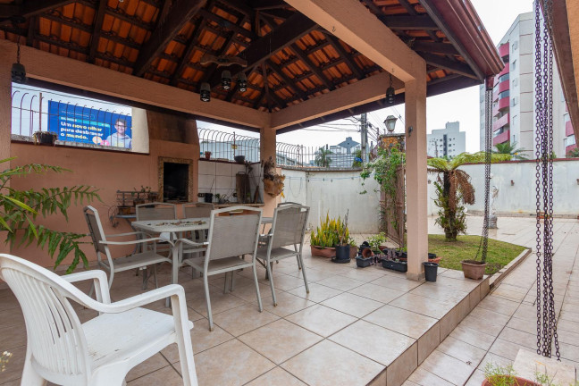 Casa com 3 Quartos à Venda, 223 m² em Portão - Curitiba
