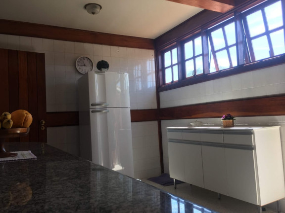 Imagem Sobrado com 5 Quartos à Venda, 361 m² em Centro - Pindamonhangaba
