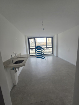 Imóvel com 1 Quarto à Venda, 27 m² em Vitória - Salvador