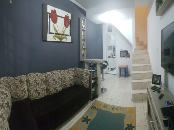 Imagem Sobrado com 2 Quartos à Venda,  em Vila Carmosina - São Paulo