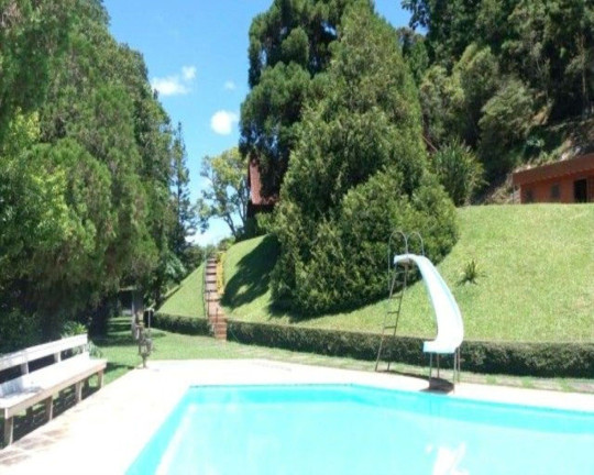 Imagem Casa com 4 Quartos à Venda, 314 m² em Albuquerque - Teresópolis Imagem Casa com 4 Quartos à Venda, 314 m² em Albuquerque - Teresópolis