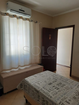 Imagem Casa com 2 Quartos à Venda, 220 m² em Jardim Das Estações (vila Xavier) - Araraquara Imagem Casa com 2 Quartos à Venda, 220 m² em Jardim Das Estações (vila Xavier) - Araraquara