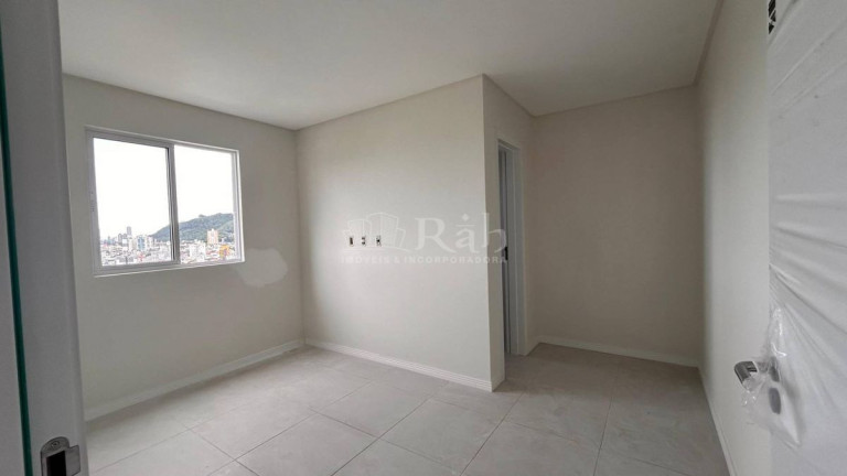 Imagem Apartamento com 2 Quartos à Venda, 84 m² em São Judas - Itajaí Imagem Apartamento com 2 Quartos à Venda, 84 m² em São Judas - Itajaí
