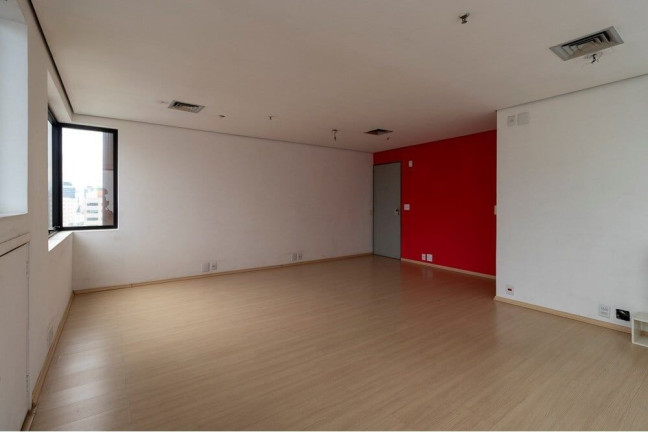 Sala Comercial à Venda, 35 m² em Vila Mariana - São Paulo