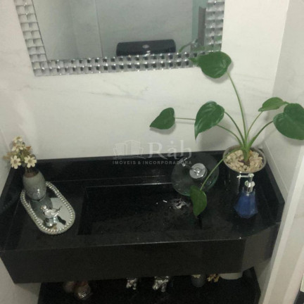 Sobrado com 2 Quartos à Venda, 87 m² em Areias - Camboriú