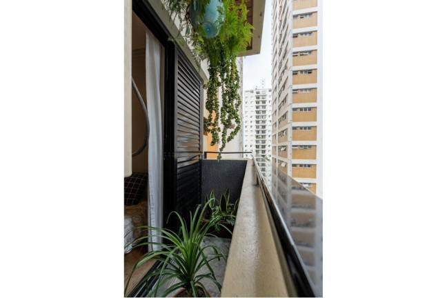 Imagem Imóvel com 4 Quartos à Venda, 141 m² em Moema - São Paulo