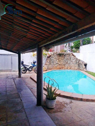 Imagem Casa com 4 Quartos à Venda, 151 m² em Cocó - Fortaleza