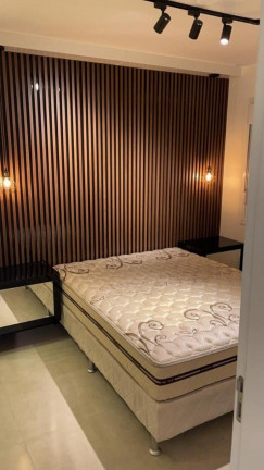 Imagem Imóvel com 1 Quarto à Venda, 51 m² em Petrópolis - Porto Alegre Imagem Imóvel com 1 Quarto à Venda, 51 m² em Petrópolis - Porto Alegre