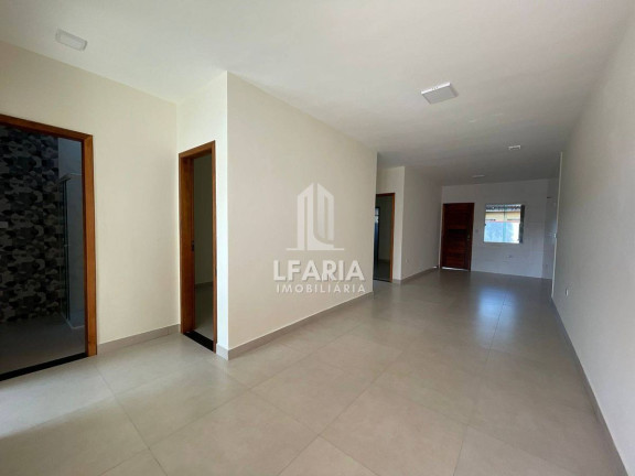 Imagem Casa com 3 Quartos à Venda, 60 m² em Cambiju - Itapoá