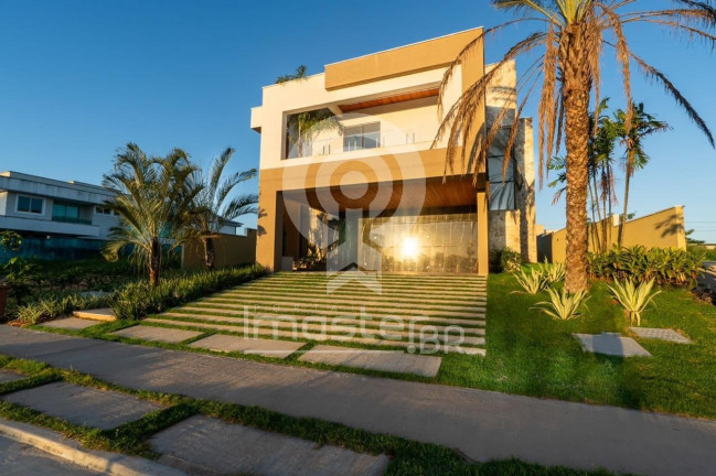 Casa com 4 Quartos à Venda, 361 m² em Alphaville - Eusébio