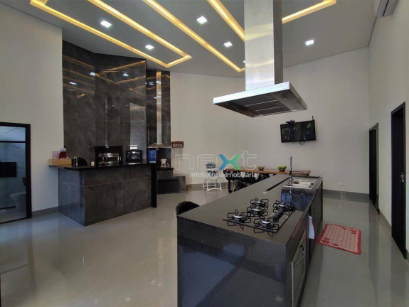 Casa com 4 Quartos à Venda, 264 m² em Jardim Jóquei Club - Campo Grande