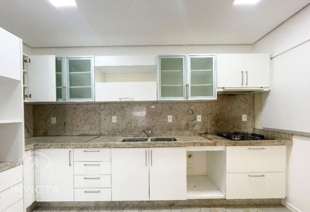 Imagem Apartamento com 3 Quartos à Venda, 123 m² em Centro - Balneário Camboriú Imagem Apartamento com 3 Quartos à Venda, 123 m² em Centro - Balneário Camboriú