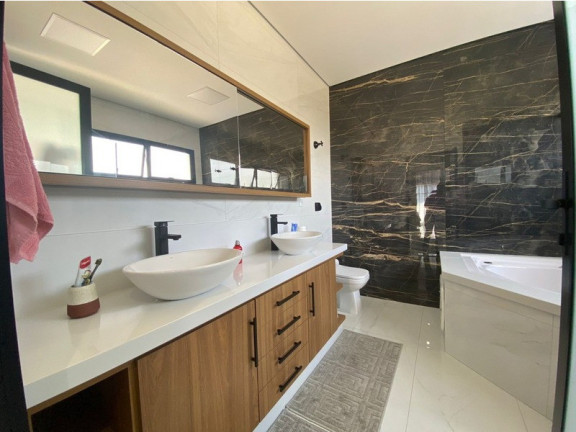 Imagem Casa de Condomínio com 4 Quartos à Venda, 410 m² em Swiss Park - Campinas Imagem Casa de Condomínio com 4 Quartos à Venda, 410 m² em Swiss Park - Campinas