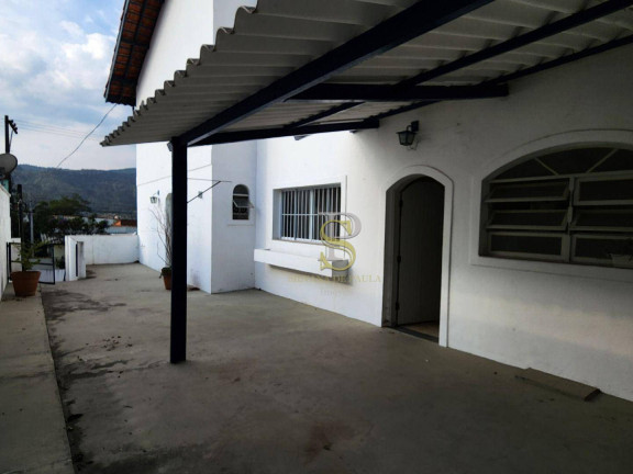 Imagem Casa com 3 Quartos à Venda, 250 m² em Barreiro - Mairiporã