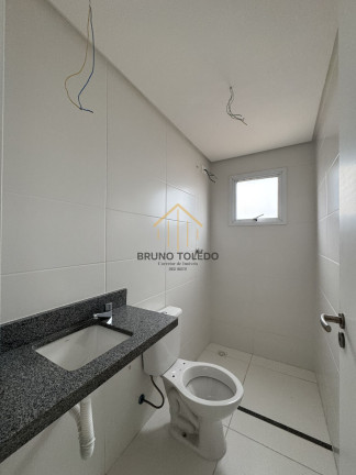 Imagem Apartamento com 2 Quartos à Venda, 72 m² em Guilhermina - Praia Grande Imagem Apartamento com 2 Quartos à Venda, 72 m² em Guilhermina - Praia Grande
