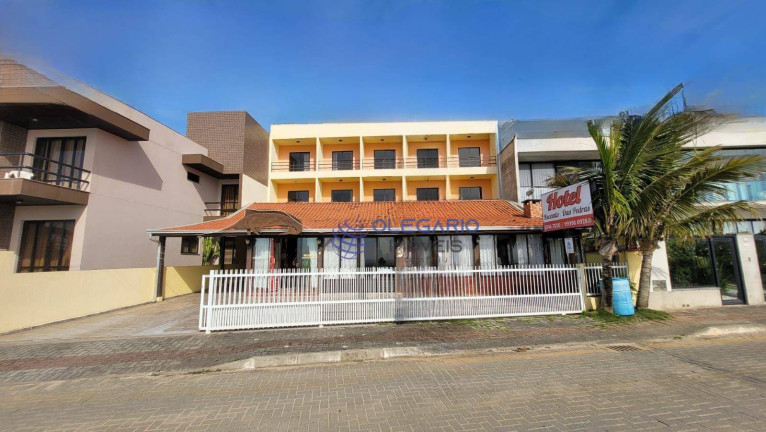 Imagem Edifício Residencial com 9 Quartos à Venda, 313 m² em Armação - Penha Imagem Edifício Residencial com 9 Quartos à Venda, 313 m² em Armação - Penha