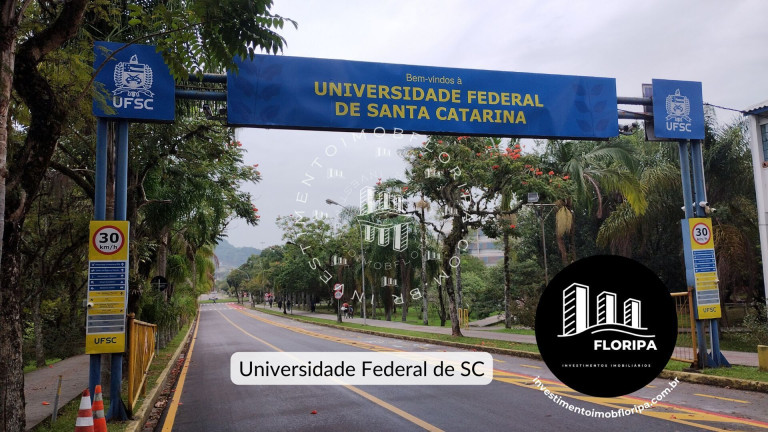 Imagem Imóvel com 1 Quarto à Venda, 24 m² em Trindade - Florianópolis