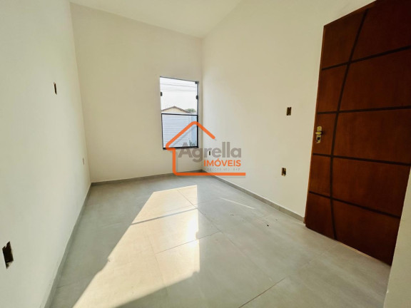 Imagem Casa com 2 Quartos à Venda, 58 m² em Vila Paraíso - Mogi Guaçu Imagem Casa com 2 Quartos à Venda, 58 m² em Vila Paraíso - Mogi Guaçu