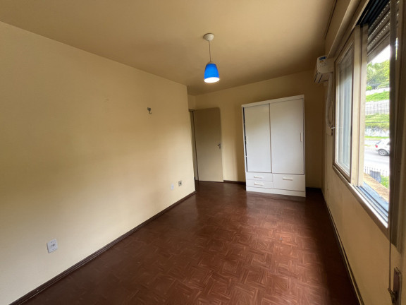 Imagem Imóvel com 1 Quarto à Venda, 47 m² em Jardim Carvalho - Porto Alegre Imagem Imóvel com 1 Quarto à Venda, 47 m² em Jardim Carvalho - Porto Alegre