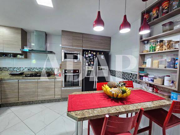 Imagem Casa com 4 Quartos à Venda, 243 m² em Vargem Pequena - Rio De Janeiro Imagem Casa com 4 Quartos à Venda, 243 m² em Vargem Pequena - Rio De Janeiro